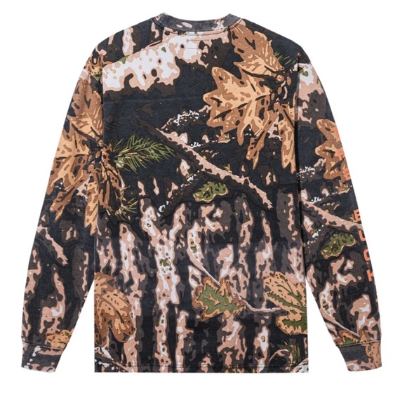 *SOLD* Market Big Buck Hunter Camo Long Sleeve T-Shirt - Picture 3 of 7